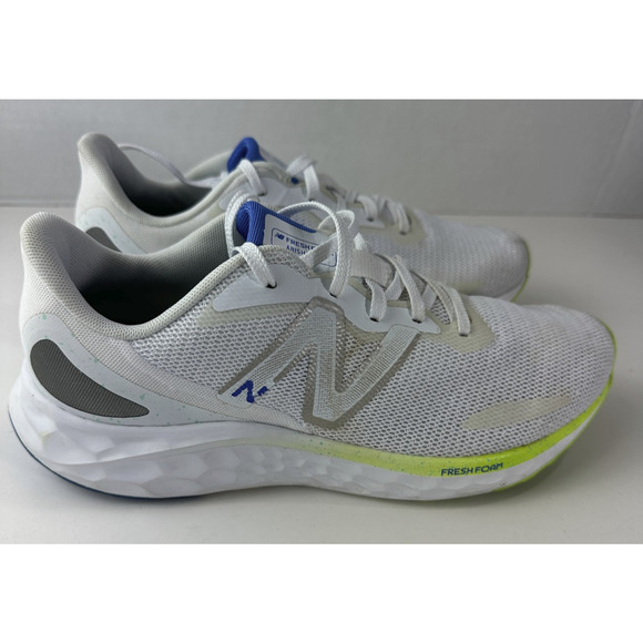 New Balance Fresh Foam Arishi v4 White Pixel Green Women’s Running Shoes Size 10 - Picture 2 of 15